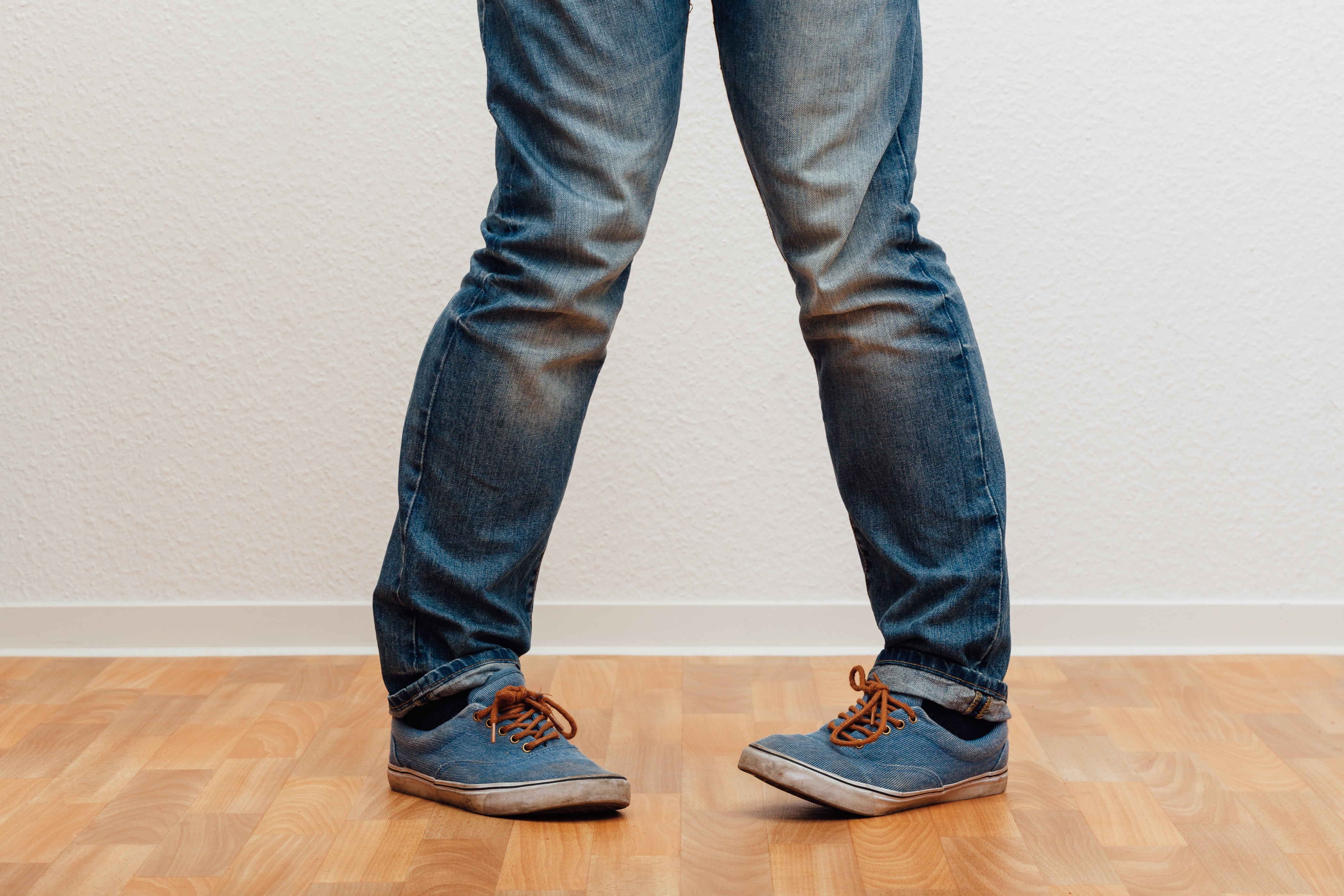 Understanding Knock-Knees: Support Your Legs with Toe-R